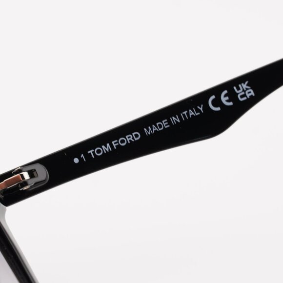 Tom Ford Garrett FT0862 01B Sunglasses Black Square Frame, Smoke Lenses - Picture 9 of 10